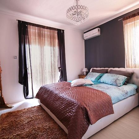 Villa Long Island Luxury Residence, Sali Dugi Otok-Private Parking,Next To Beach Rum bild