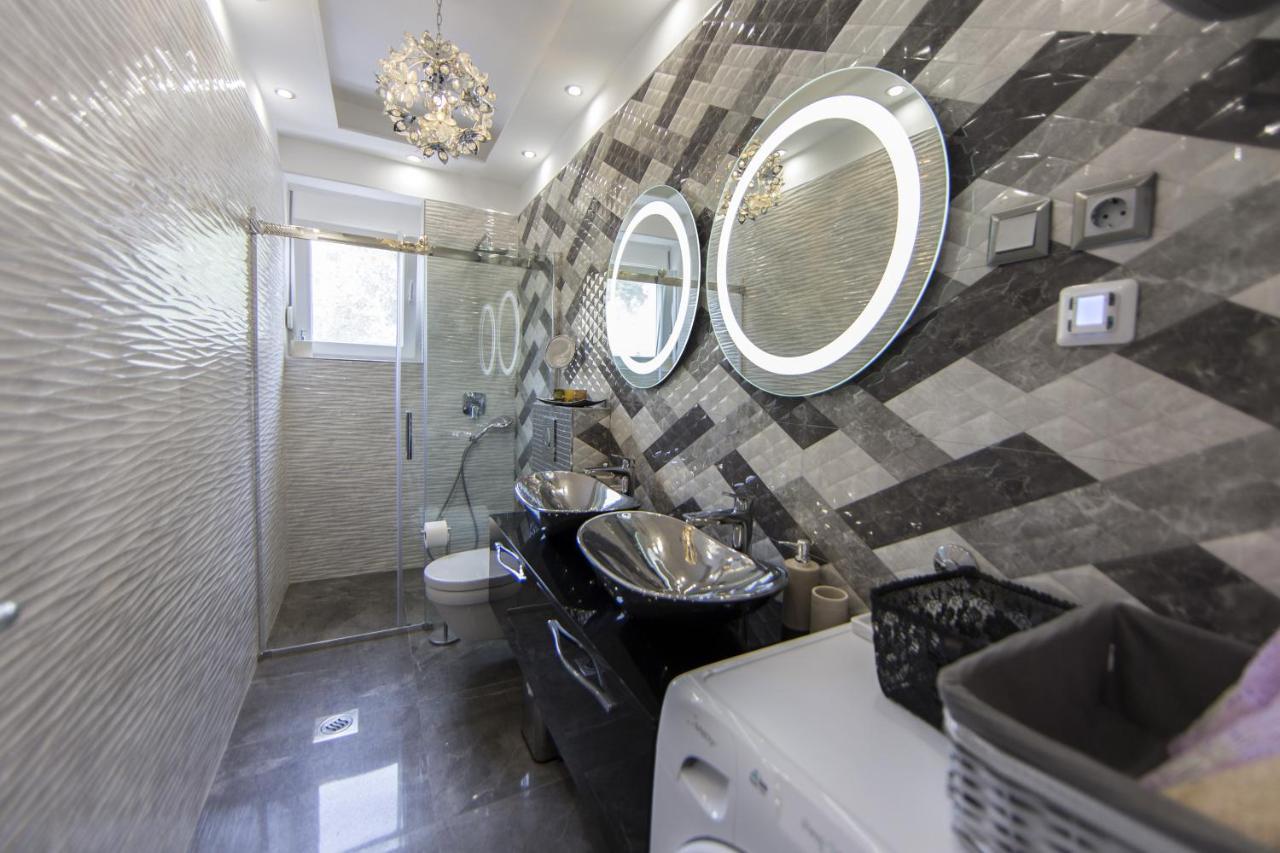 Villa Long Island Luxury Residence, Sali Dugi Otok-Private Parking,Next To Beach Exteriör bild