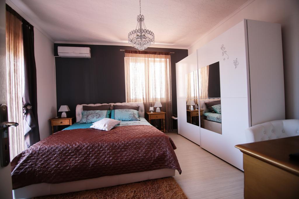 Villa Long Island Luxury Residence, Sali Dugi Otok-Private Parking,Next To Beach Rum bild