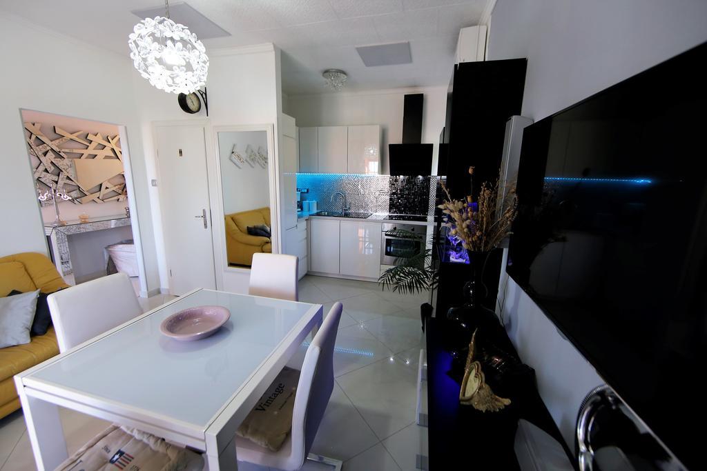 Villa Long Island Luxury Residence, Sali Dugi Otok-Private Parking,Next To Beach Exteriör bild
